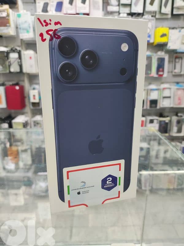 Apple iPhone 17 Pro Max 256GB 1 SIM UK ABM (2 Years Warranty) 0