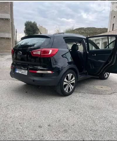 كيا سبورتاج 2011