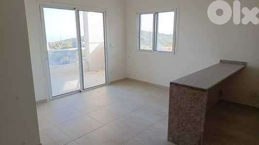 Apartment for sale in Annaya - شقة للبيع في عنايا