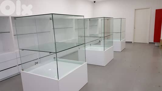 Vitrines, Drawers, Cabinets, Closets for sale - for product display