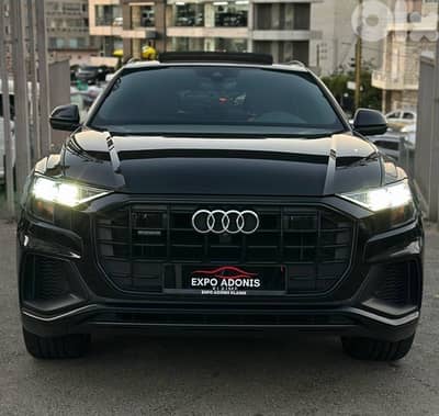 Audi Q8 S line 2019 clean carfax