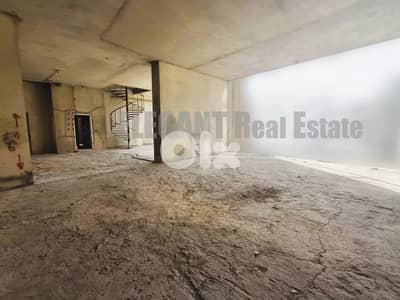 Huge Showroom | High End Finishing | for Rent| Down Town | Prime Locat