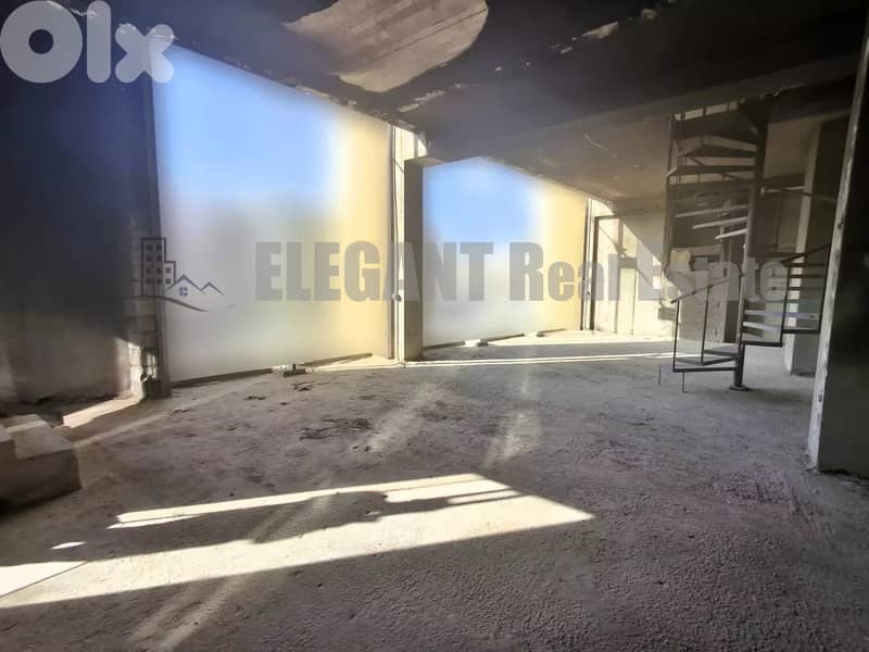 Huge Showroom | High End Finishing | for Rent | Down Town | Prime Loca 0