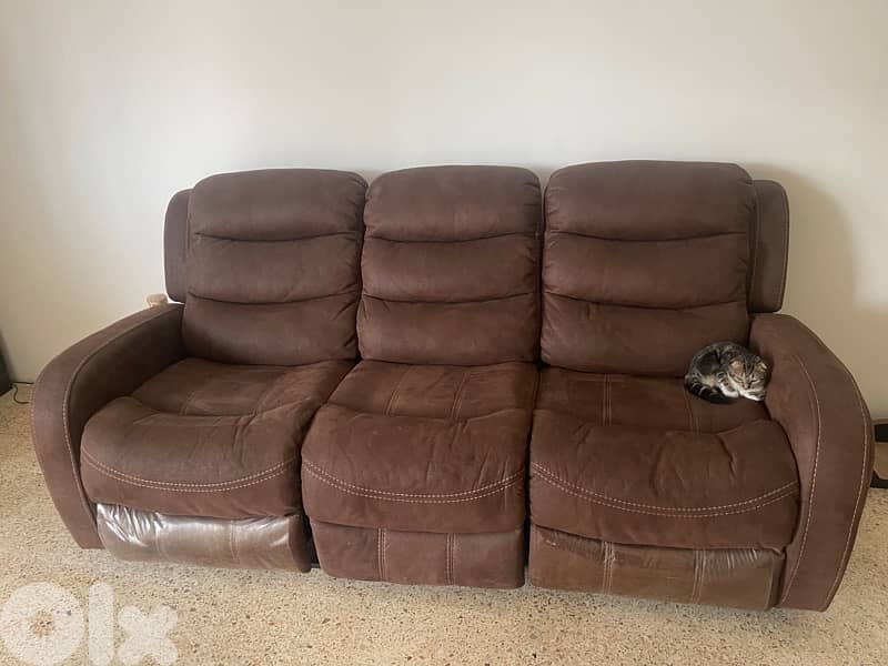 sofa recliner 2