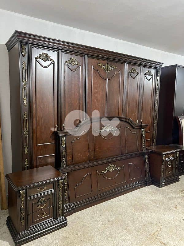 اوضة نوم شغل توصاية خشب زان ولاتي كلا ملبسة قشرة 1