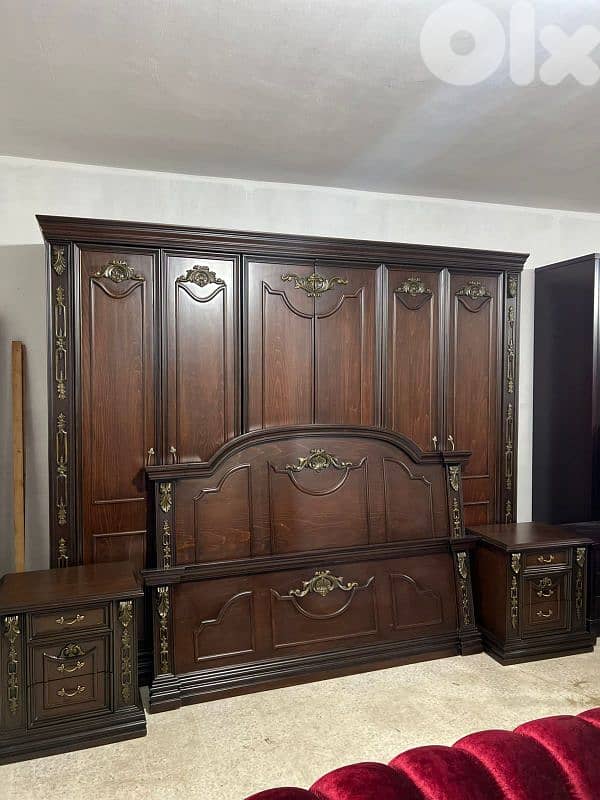 اوضة نوم شغل توصاية خشب زان ولاتي كلا ملبسة قشرة 2