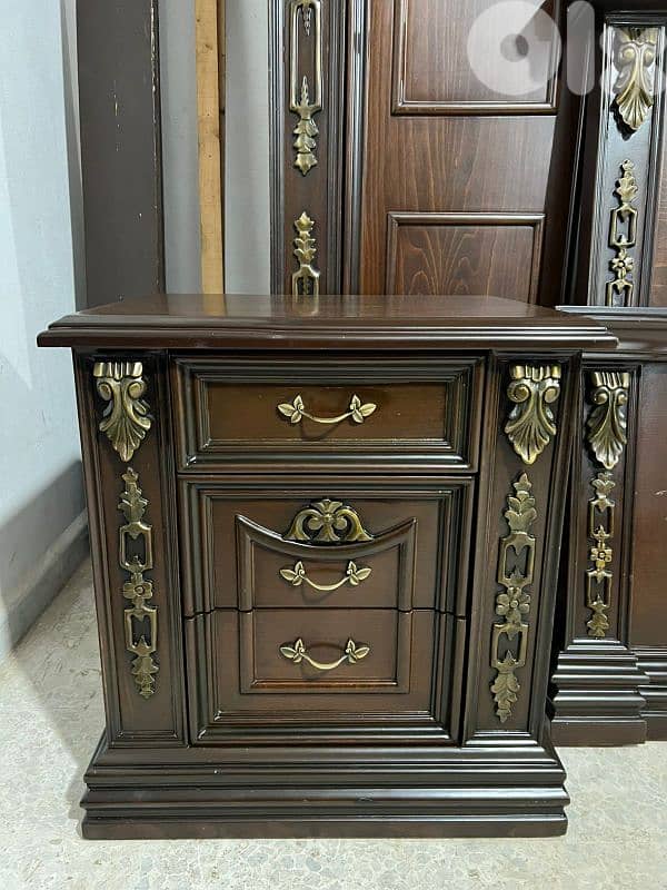 اوضة نوم شغل توصاية خشب زان ولاتي كلا ملبسة قشرة 5