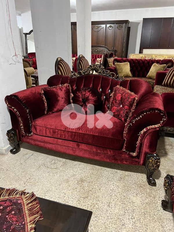 طقم كنبايات حفر خشب زان اربع قطع وطاولة 3