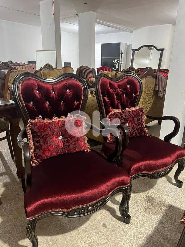 طقم كنبايات حفر خشب زان اربع قطع وطاولة 5