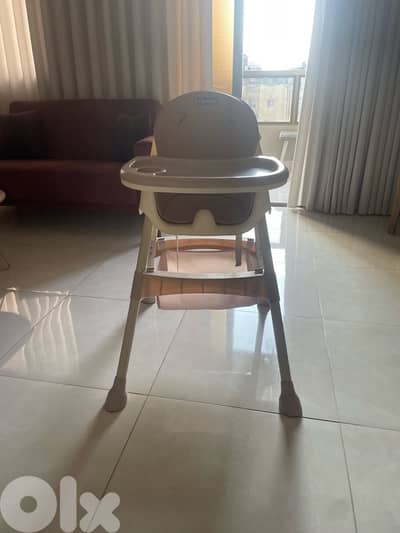 كرسي طعام للاطفال