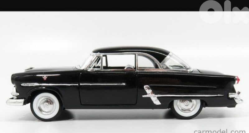 Ford Crestline Victoria 1953 diecast car model 1;24 1