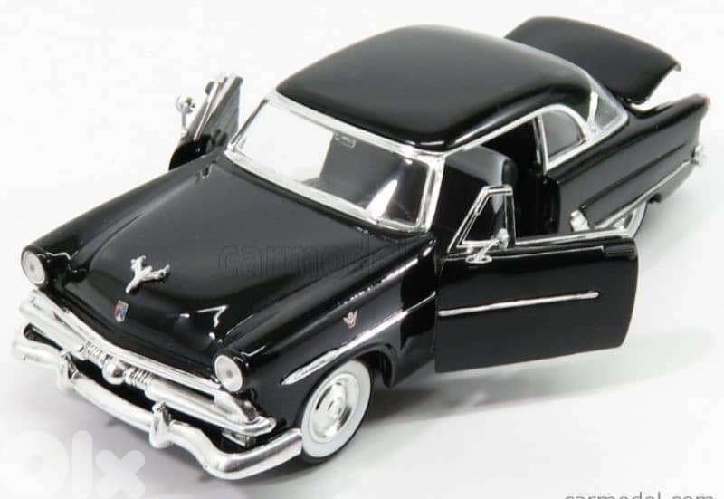 Ford Crestline Victoria 1953 diecast car model 1;24 3
