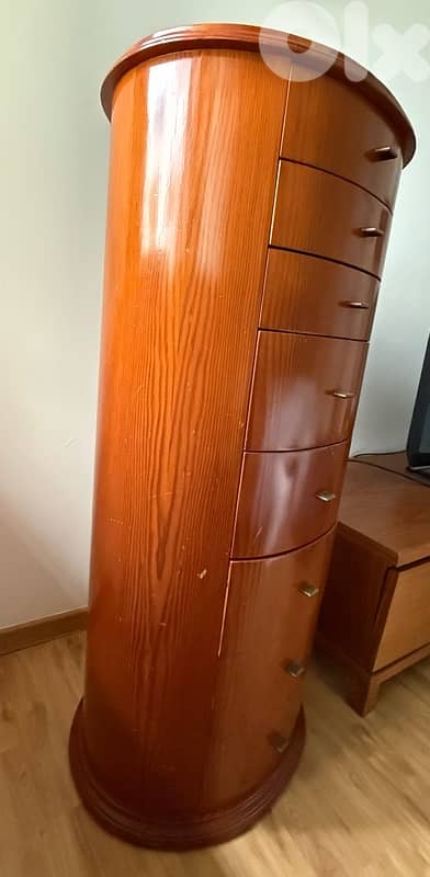 tall chest of drawers 0