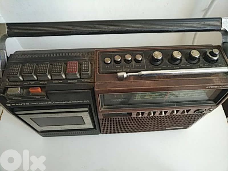 Vintage Sanyo - Not Negotiable 1