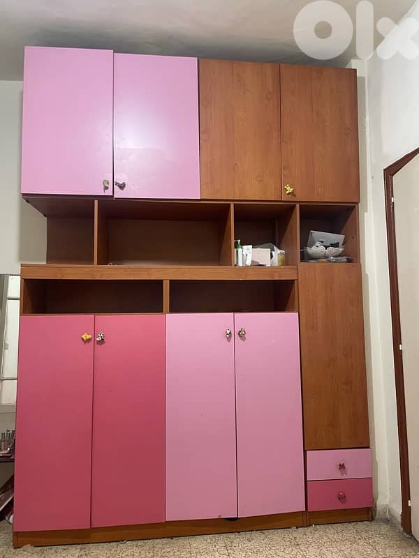 closet خزانة 0