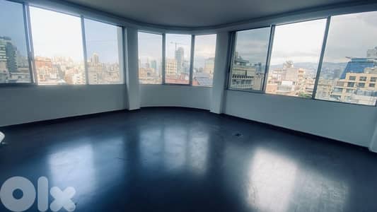 Large open space office corporate bld badaro