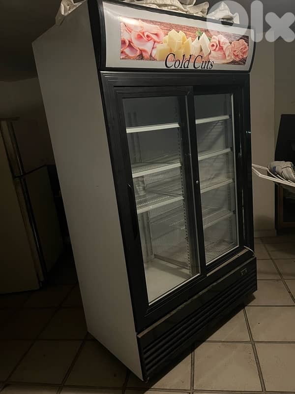 Commercial Display Refrigerator – Cold Cuts / Cheese / Deli Fridge 3
