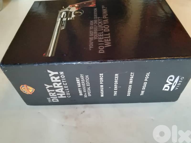 The "Dirty Harry" movies collection box set on DVDs 2