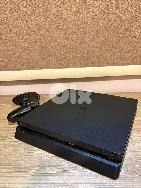 PS4 Slim 500GB 0