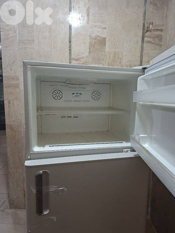 Daewoo refregirator 2