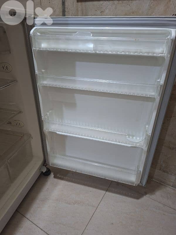 Daewoo refregirator 3