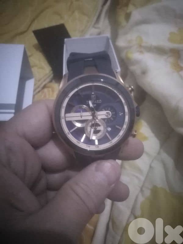 ساعات للبيع 4