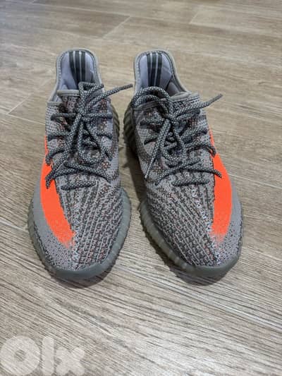 New balance/ Adidas/ Yeezy shoes sizes 43-44