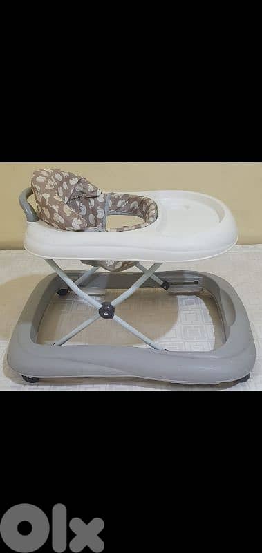 youpala walker grey & white color  like new beyrout ashrafiye 03723895