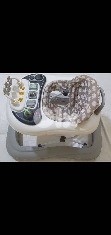 youpala walker grey & white color  like new beyrout ashrafiye 03723895 3