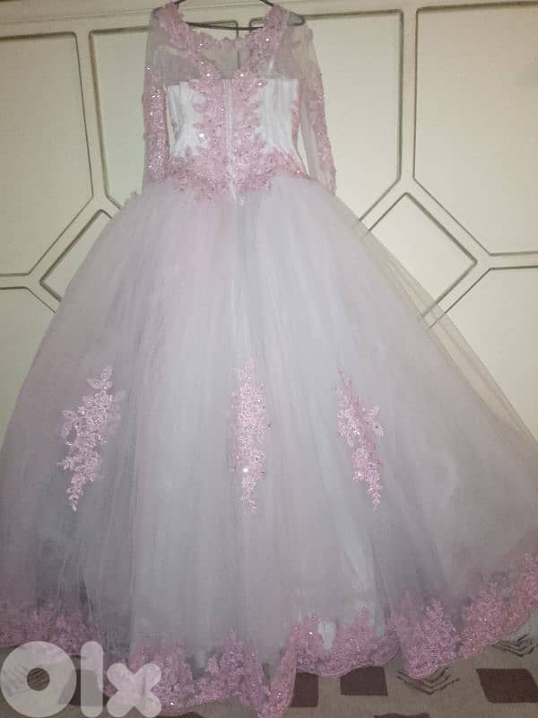 فستان زفاف بسعر مغر 3