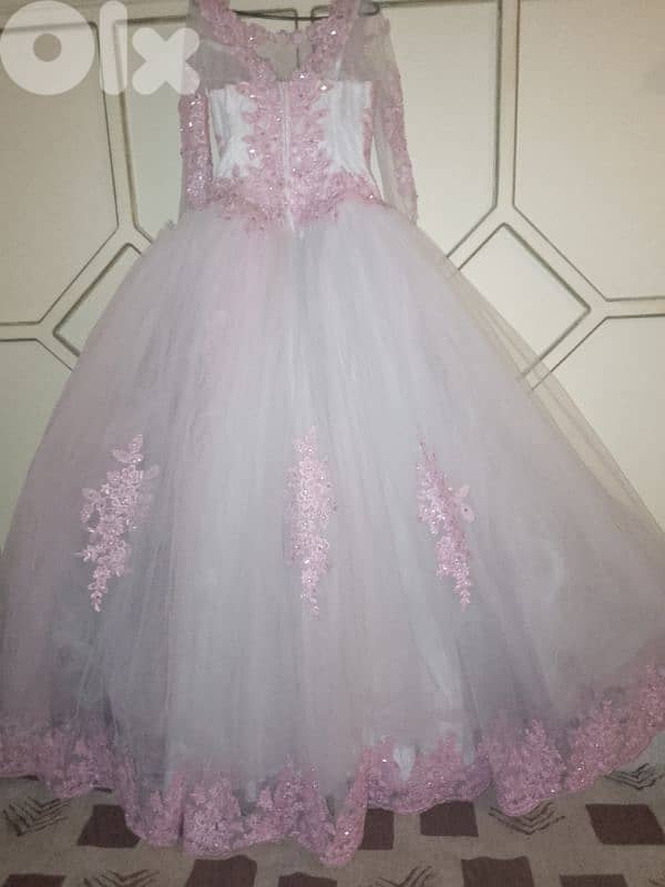 فستان زفاف بسعر مغر 4