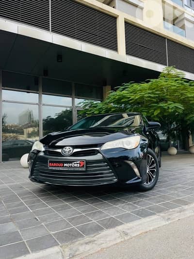 Toyota Camry Hybrid 2015