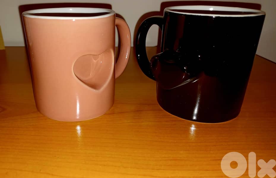 Couple Ceramic Mugs – Playful Heart Design 0