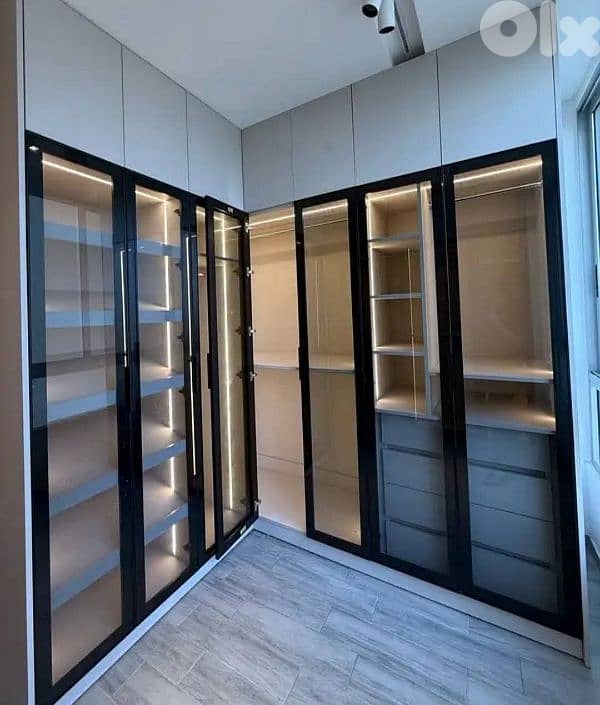 شقة واسعة ومشرقة للبيع في موقع حيوي في منطقة البطركية Batrakiye Beirut 0