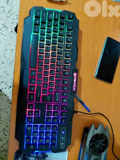 GAMING FANTECH KEYBOARD AND MOUSE