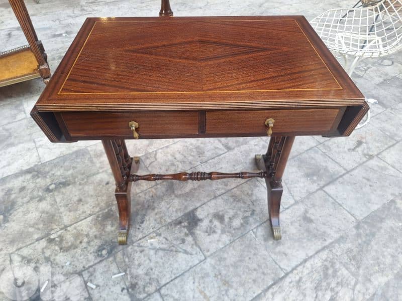 طاولة ريجنسي انجليزية انتيك رائعة جدا خشب جوز 2