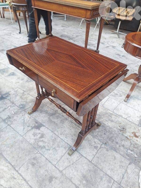 طاولة ريجنسي انجليزية انتيك رائعة جدا خشب جوز 3