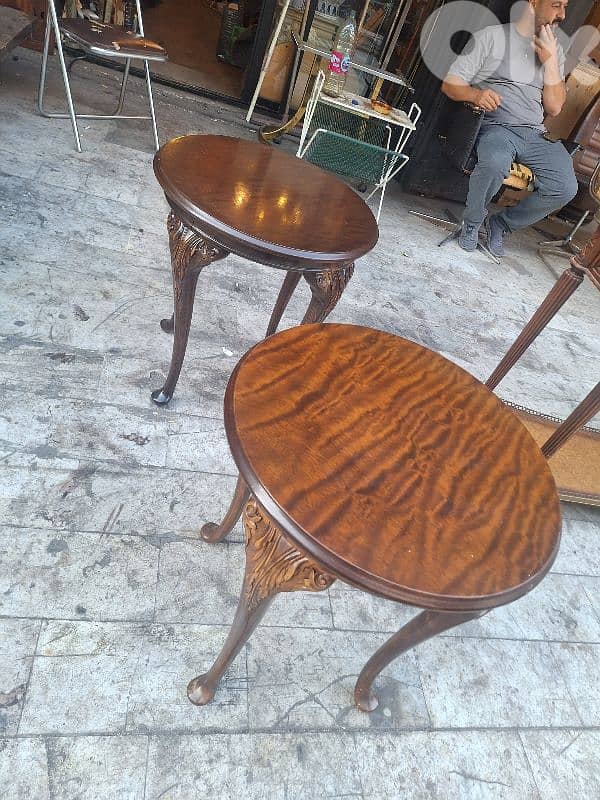 طقم طاولات عدد٢ ريجنسي انجليزي ناعم انتيك قديم شغل مميز جدا 3