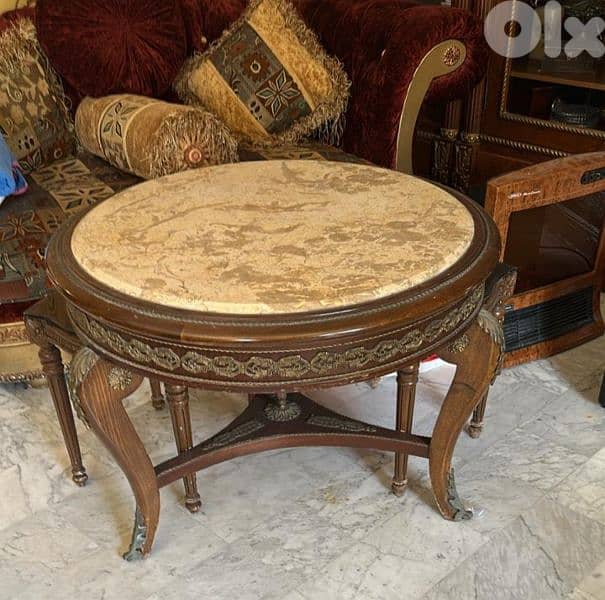 طاولة صالون وسط دائرية فخمة ومميز وجه رخام سعر لقطة 0