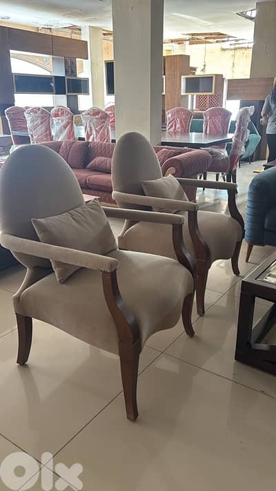 2 كرسي فاخر ثقيل – موديل إليغانس