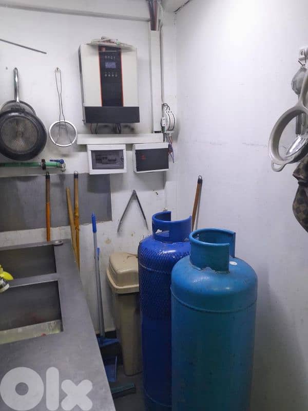 عدة سناك عمرا 7شهور للبيع 6