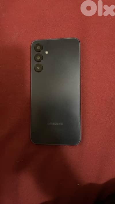 a16 خارق النظافة مستعمل شي بسيط ولا خدش وعل الفحص