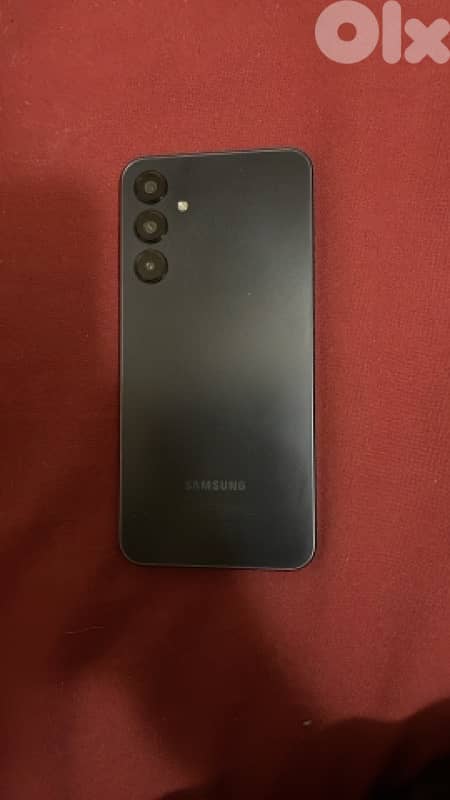 a16 خارق النظافة مستعمل شي بسيط ولا خدش وعل الفحص 0