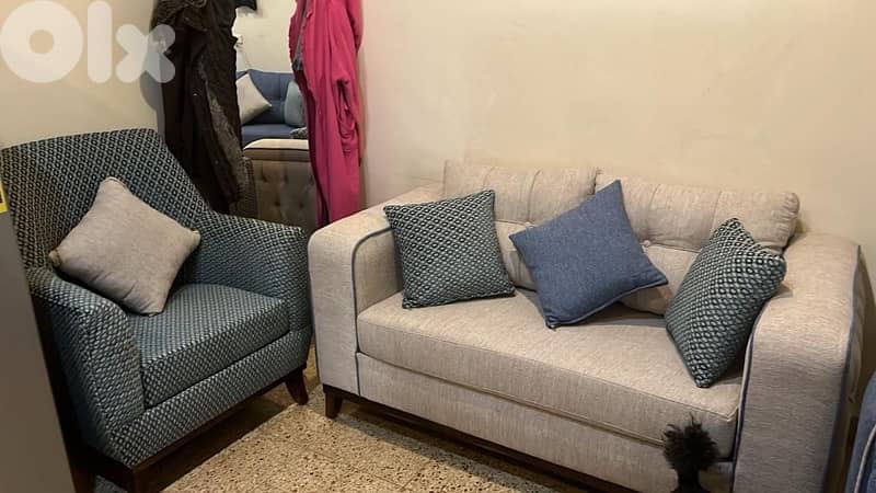 living room in very good condition 0