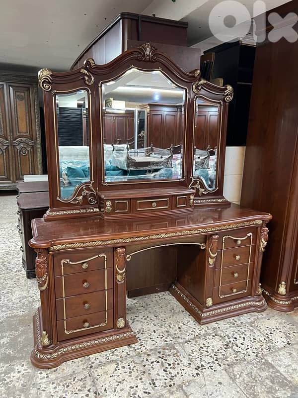 غرفة نوم ماليزيا مستوردة ملكية 5