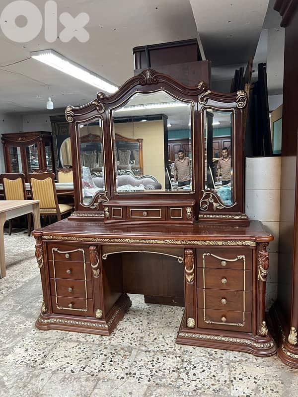 غرفة نوم ماليزيا مستوردة ملكية 6