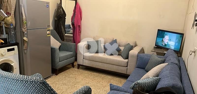 living room in very good condition 1