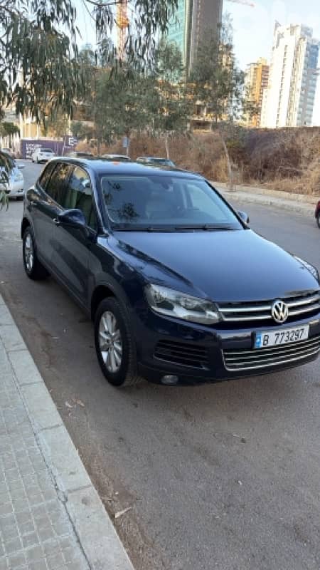 Volkswagen Touareg 2011 kettaneh company source 0