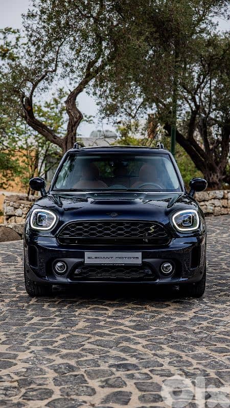 2023 MINI Cooper Countryman S All4 | Company Sourced 0