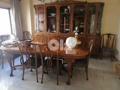 طقم غرفة طعام قديمة